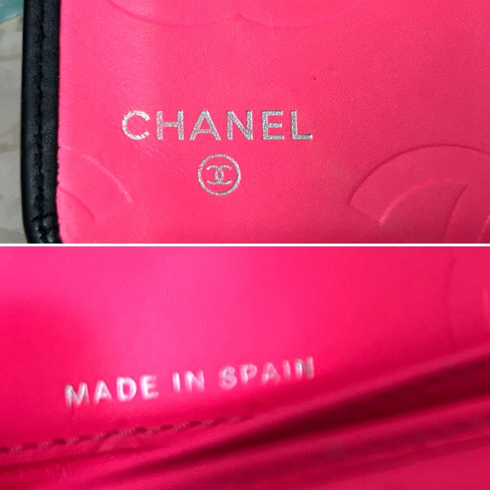 CHANEL Black Quilted Leather Wallet with Raised CC Logo - Picture 15 of 15
